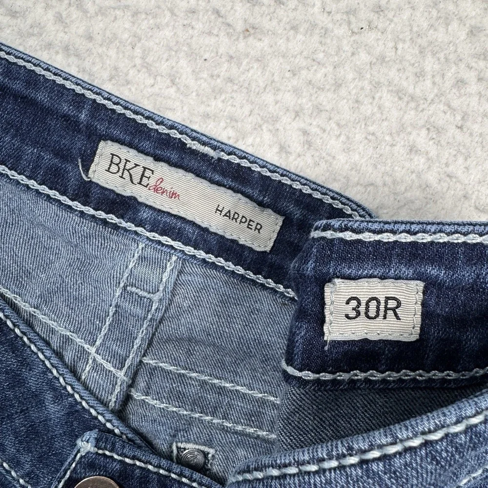 BKE Buckle Harper Jeans Womens 30R Dark Wash Skinny Stretch Denim 32x32